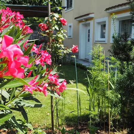 Apartman Maria's Place